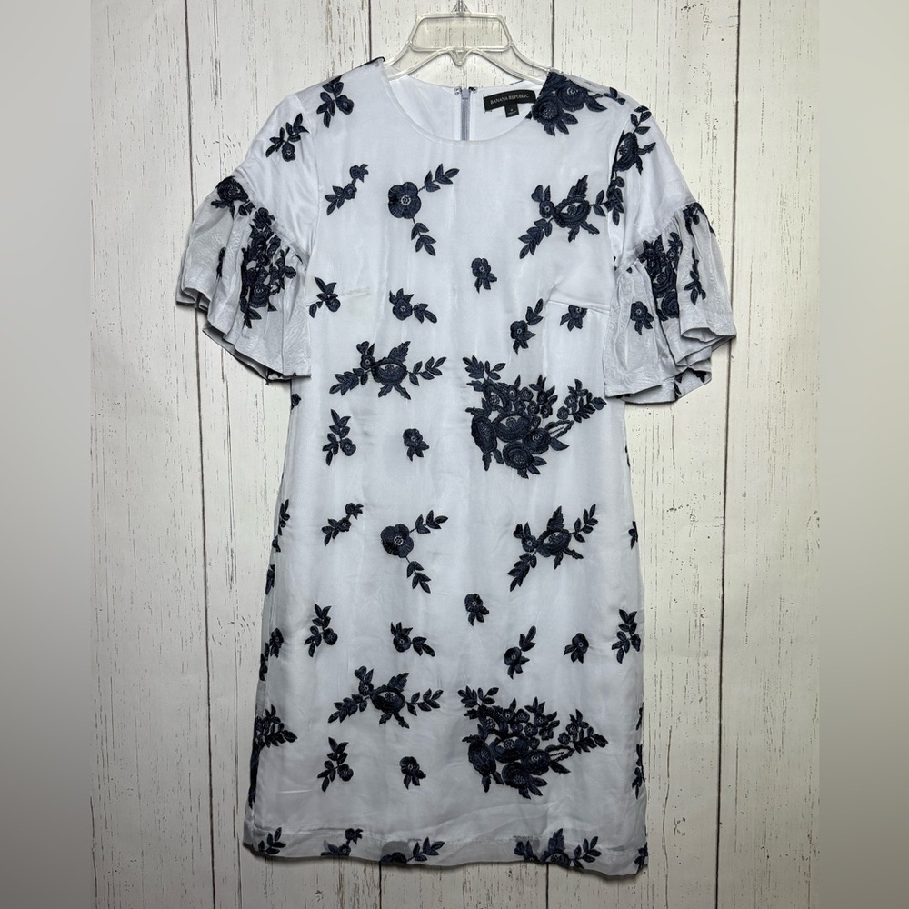 Banana Republic Blue Embroidered Chiffon Ruffle Short Sleeve Mini Dress Size 4